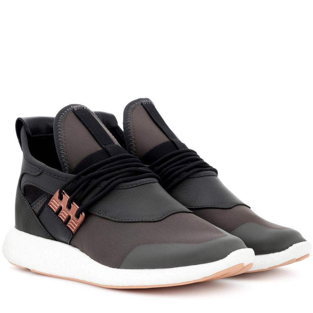 Y-3 x adidas Elle run